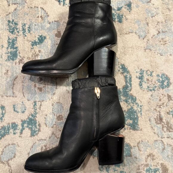 Alexander Wang Gabi Leather Cutout Heel Booties Size 8.5 - Picture 3 of 10